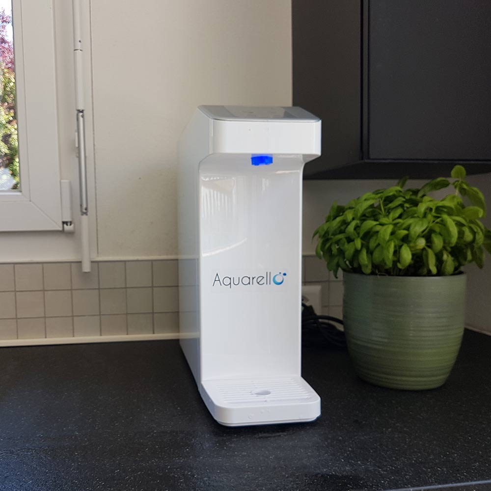 Aquarello PURE2 Auftisch Wasserfilter mit Heisswasser-Funktion